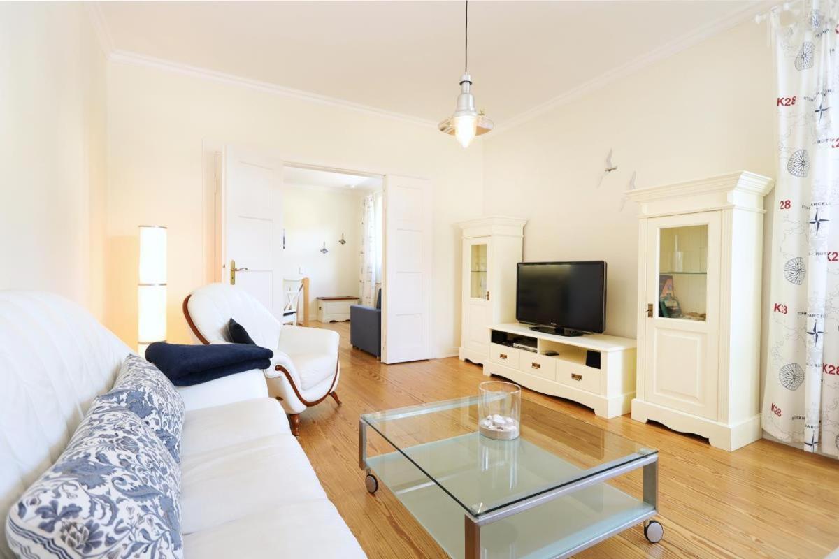 Appartement & Ferienwohnungen Thiess Rostock Buitenkant foto