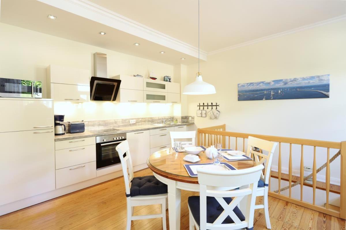 Appartement & Ferienwohnungen Thiess Rostock Buitenkant foto