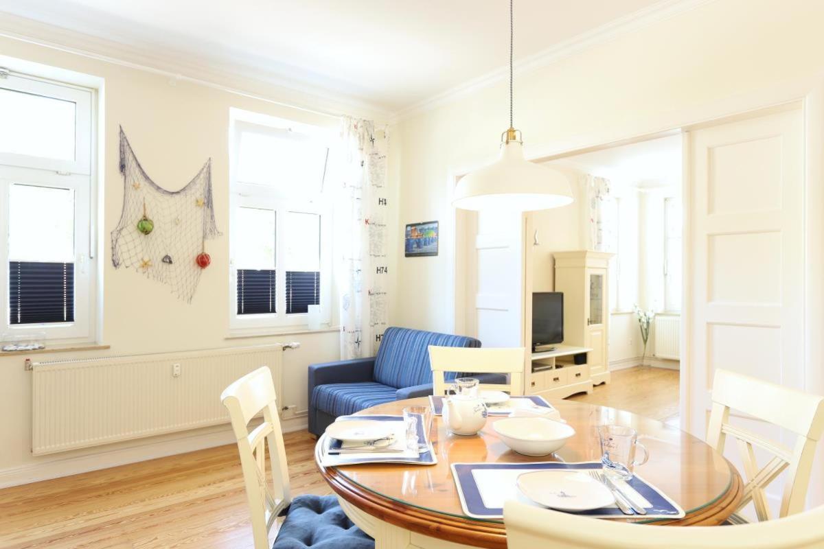 Appartement & Ferienwohnungen Thiess Rostock Buitenkant foto