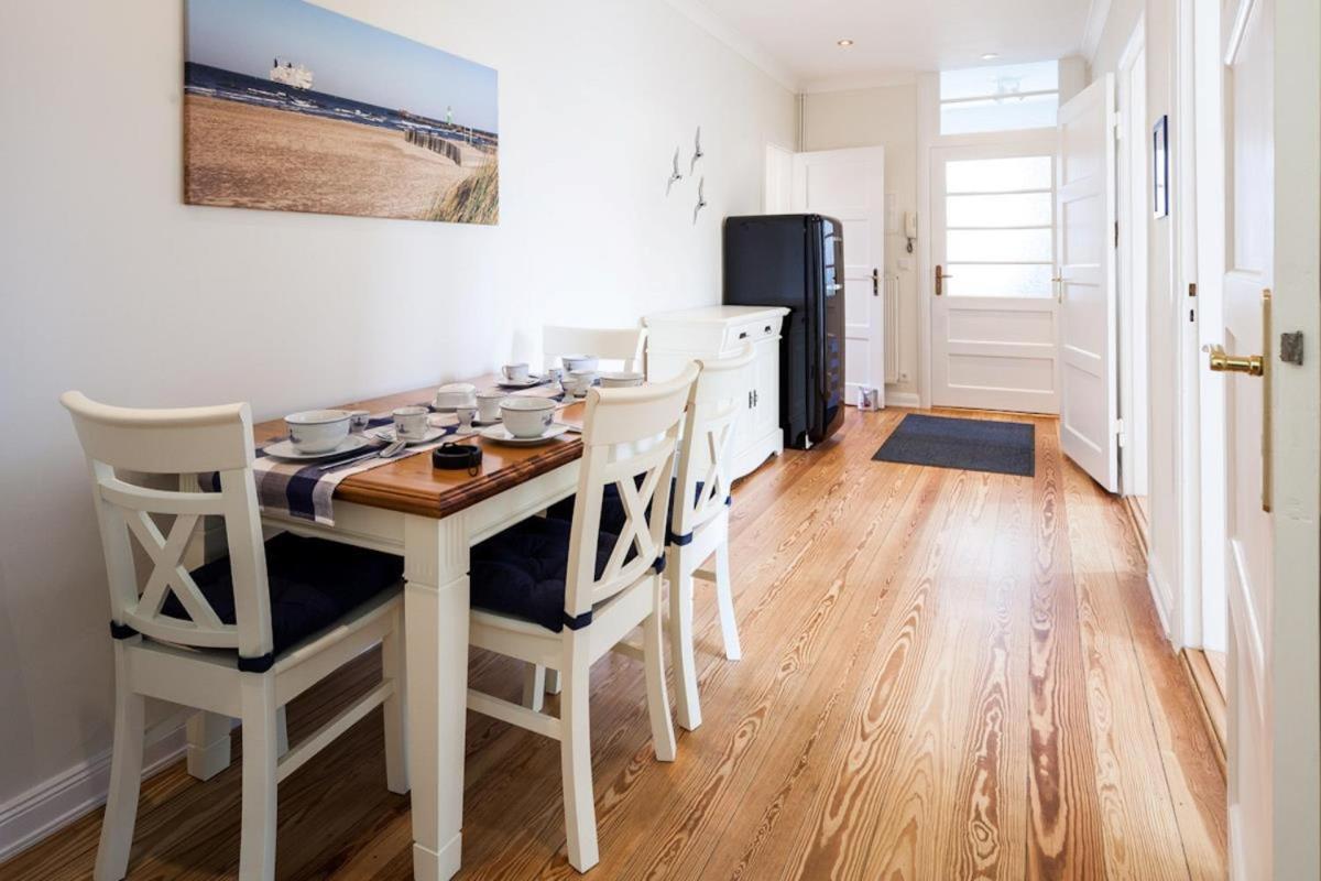 Appartement & Ferienwohnungen Thiess Rostock Buitenkant foto